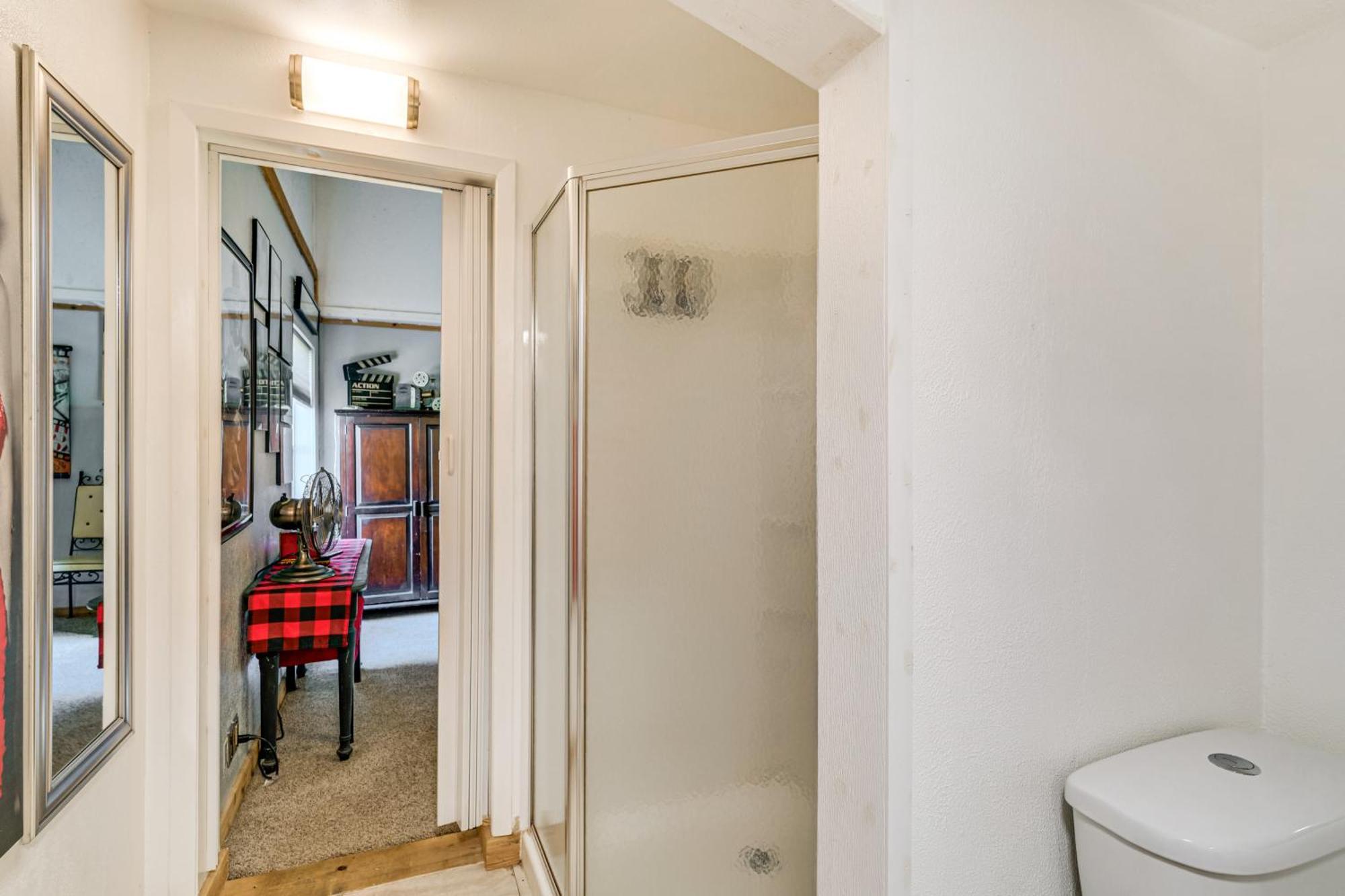 College Station Getaway With Hot Tub And Courtyard! Villa Eksteriør bilde